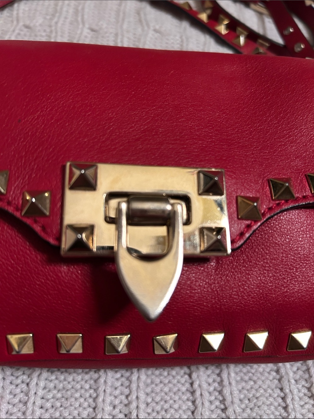Valentino Garavani Rockstud Crossbody - Picture 3 of 9